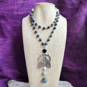 collar meditacion piedras diosa hecate